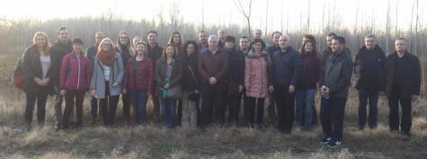 picture of participants at Belgrade meeting on FLR